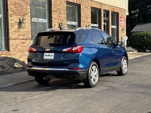 Used 2020 Chevrolet Equinox LT AWD/4WD image 5