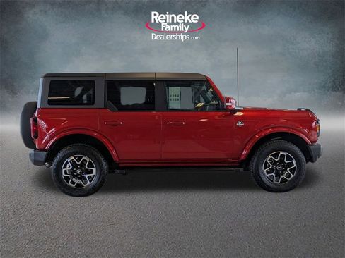 Used 2022 Ford Bronco Outer Banks image 4