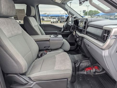 Used 2023 Ford F250 XLT w/ FX4 Off-Road Package AWD/4WD image 31