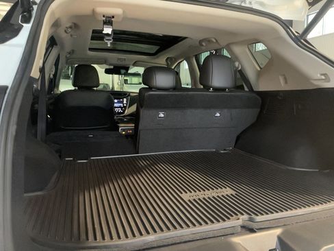 Used 2023 Nissan Murano Platinum w/ Cargo Package image 23