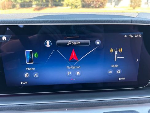 Used 2025 Mercedes-Benz GLS 450 4MATIC image 27