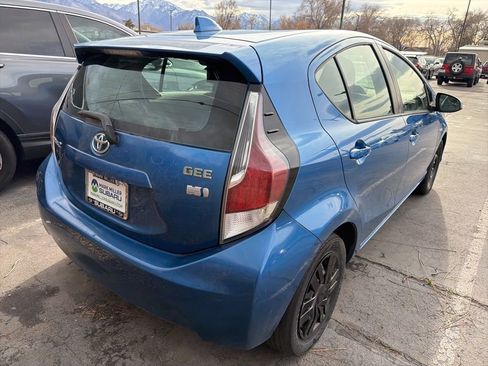 Used 2016 Toyota Prius C Four image 6