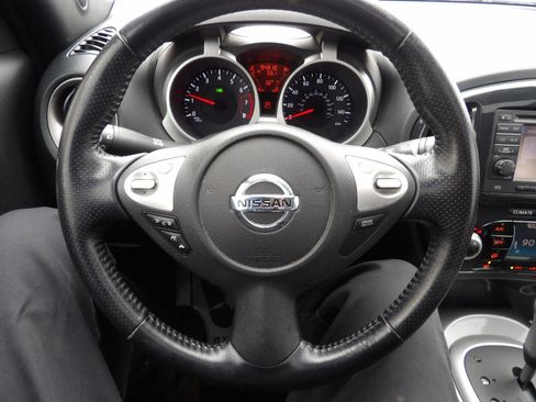 Used 2013 Nissan Juke SV image 13