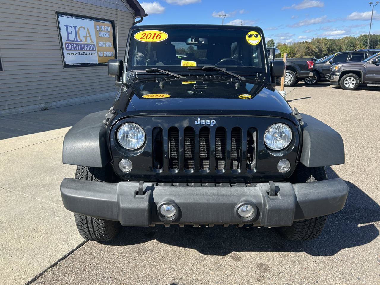 Used 2016 Jeep Wrangler Unlimited Sport w/ Quick Order Package 24S AWD/4WD image 2
