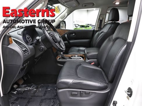 Used 2024 Nissan Armada SL w/ Captain's Chairs Package image 14