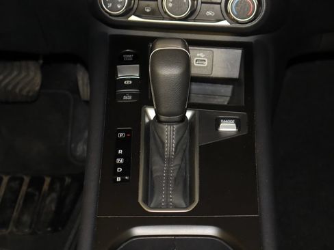 Used 2025 Nissan Kicks S FWD image 24