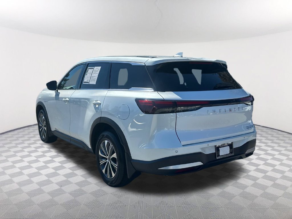 Certified 2026 INFINITI QX60 Pure w/ Cargo Package AWD/4WD image 7