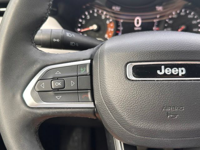Used 2024 Jeep Compass Limited AWD/4WD image 20