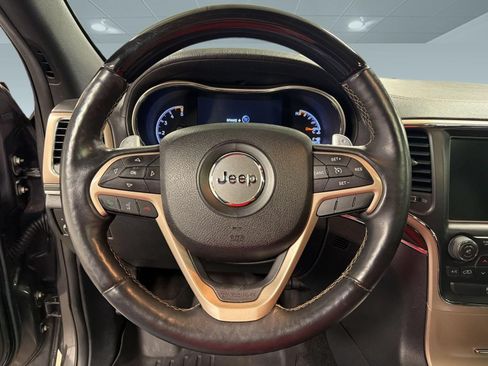 Used 2015 Jeep Grand Cherokee Overland AWD/4WD image 10