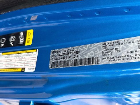 Used 2023 Jeep Wrangler Unlimited AWD/4WD image 21