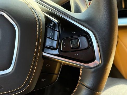 Used 2022 Chevrolet Corvette Stingray w/ Engine Appearance Package image 18