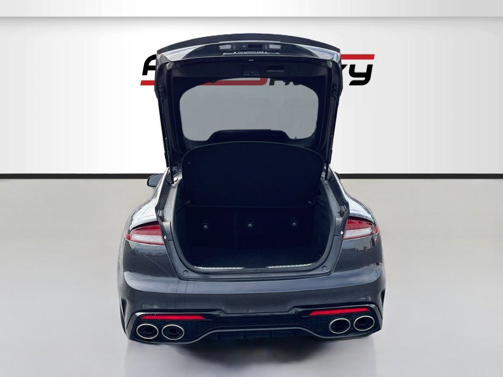 Used 2023 Kia Stinger GT-Line w/ Sun & Sound Package AWD/4WD image 28