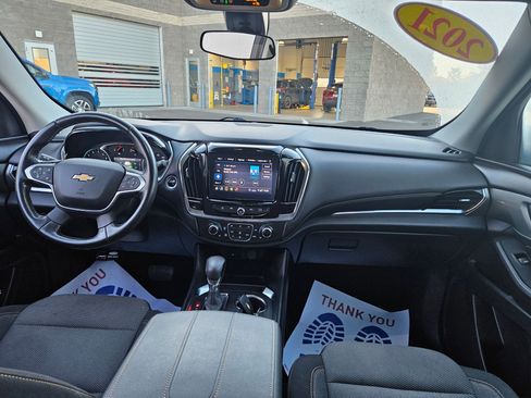 Used 2021 Chevrolet Traverse LT w/ LPO, Floor Liner Package image 15