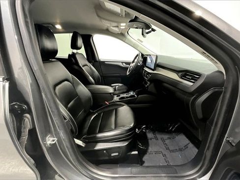 Used 2023 Ford Escape Platinum image 24