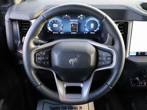 Used 2025 Ford Bronco Outer Banks image 23