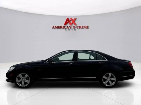Used 2012 Mercedes-Benz S 550 4MATIC image 2