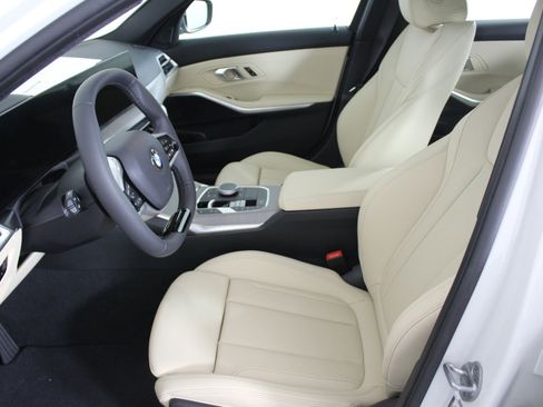 New 2026 BMW 330i Sedan w/ Premium Package image 5