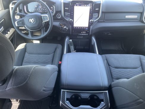 Used 2026 RAM 1500 Big Horn AWD/4WD image 27