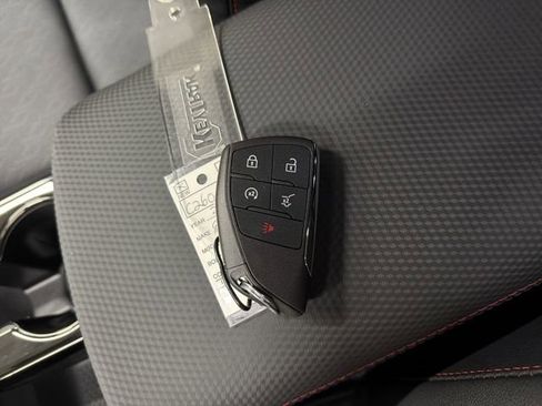 New 2026 Chevrolet Equinox RS w/ Convenience Package III image 32