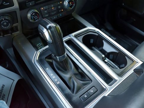 Used 2018 Ford F150 Platinum w/ Equipment Group 701A Luxury image 14