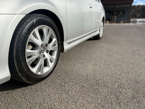 Used 2012 Toyota Avalon image 13