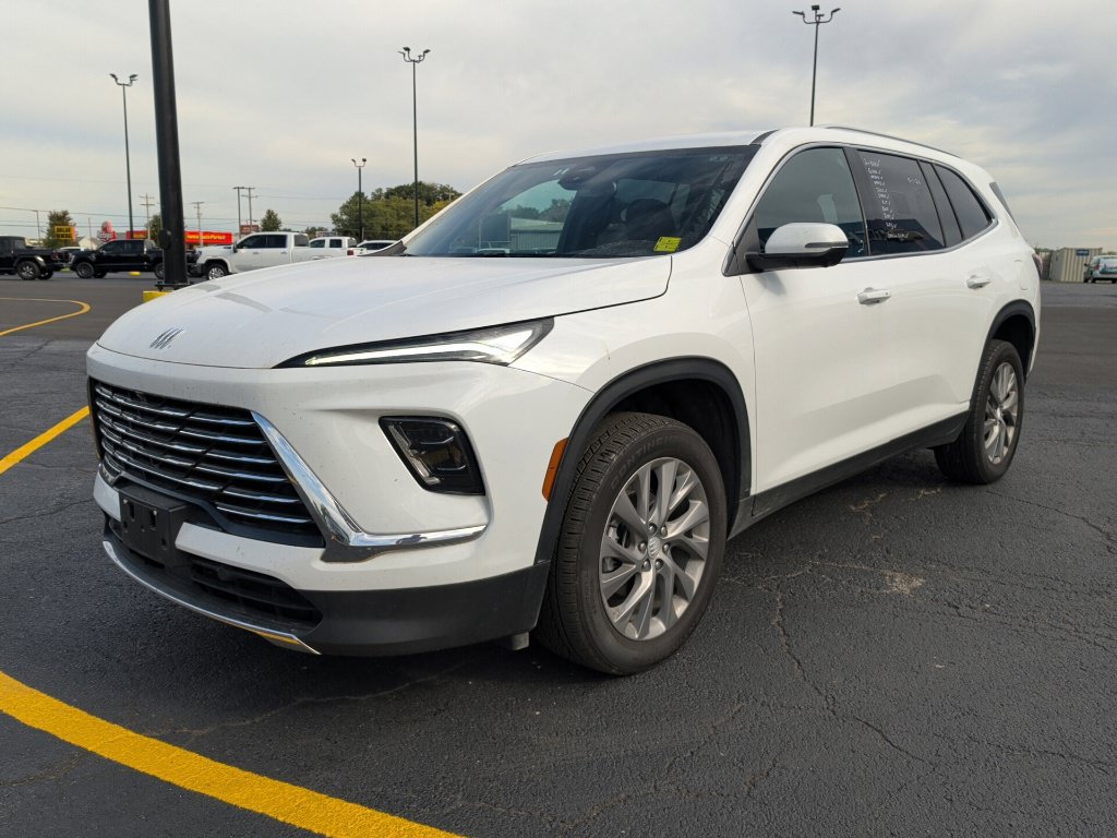 Used 2026 Buick Enclave Preferred AWD/4WD image 3