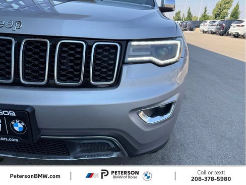 Used 2018 Jeep Grand Cherokee Limited w/ Luxury Group II AWD/4WD image 33