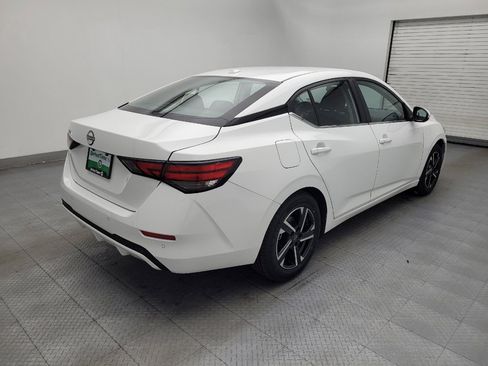 Used 2025 Nissan Sentra SV FWD image 9