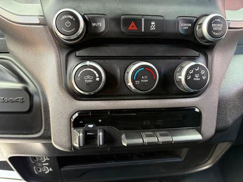 Used 2021 RAM 3500 Tradesman AWD/4WD image 17