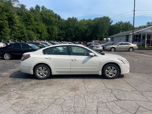 Used 2012 Nissan Altima 2.5 SL w/ 2.5SL Pkg FWD image 4