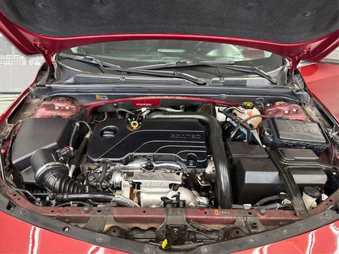 Used 2019 Chevrolet Malibu RS image 11