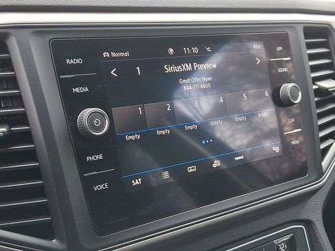 Used 2020 Volkswagen Atlas SE w/ Panoramic Sunroof Package image 23