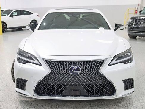 Used 2022 Lexus LS 500h AWD w/ Luxury Package image 8