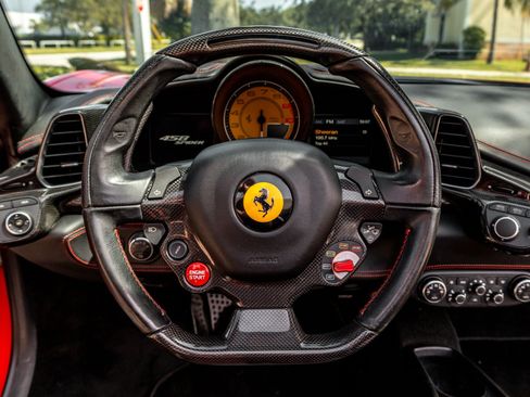 Used 2013 Ferrari 458 Spider RWD image 10