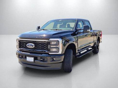 New 2026 Ford F250 XL w/ STX Appearance Package AWD/4WD image 8