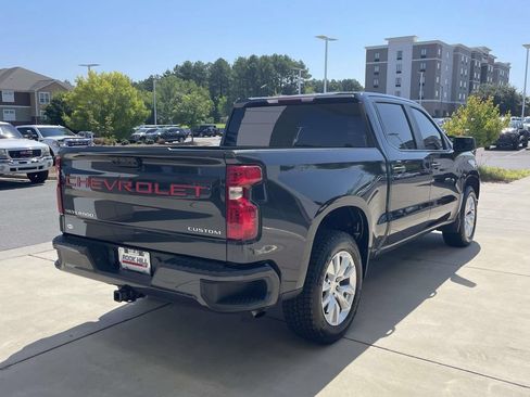 Used 2022 Chevrolet Silverado 1500 Custom RWD image 7