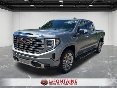 Used 2023 GMC Sierra 1500 Denali AWD/4WD image 4
