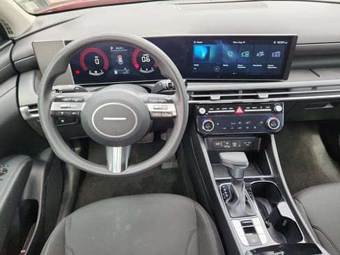 Used 2025 Hyundai Tucson SEL AWD/4WD image 9