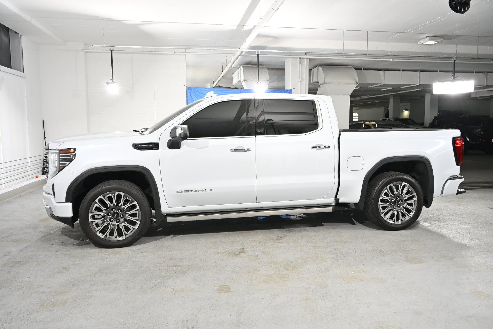 Used 2026 GMC Sierra 1500 Denali Ultimate AWD/4WD image 2