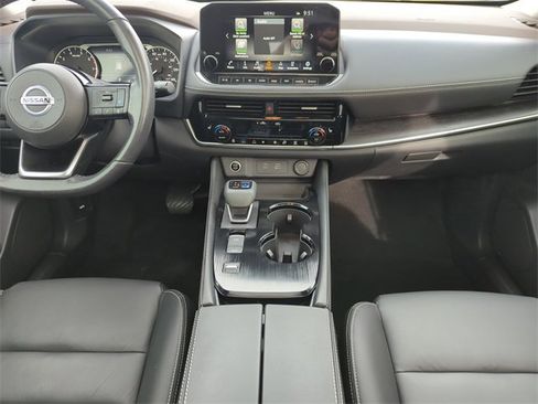 Certified 2021 Nissan Rogue SL w/ Premium Package image 22