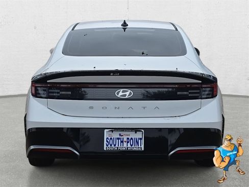 New 2026 Hyundai Sonata SEL image 6