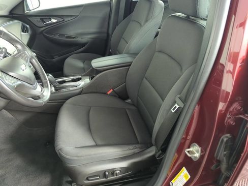 Used 2016 Chevrolet Malibu LT FWD image 11