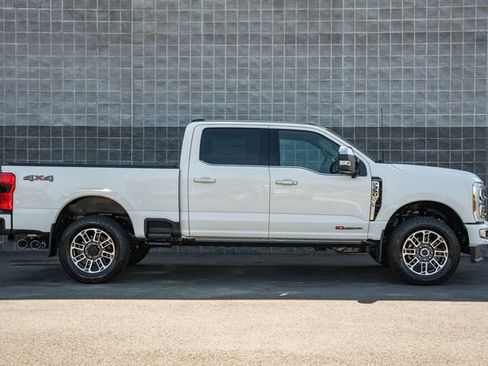 New 2026 Ford F350 Platinum w/ Platinum Plus Package AWD/4WD image 4