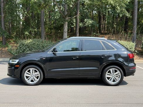 Used 2018 Audi Q3 2.0T Premium Plus w/ Premium Plus Package AWD/4WD image 4
