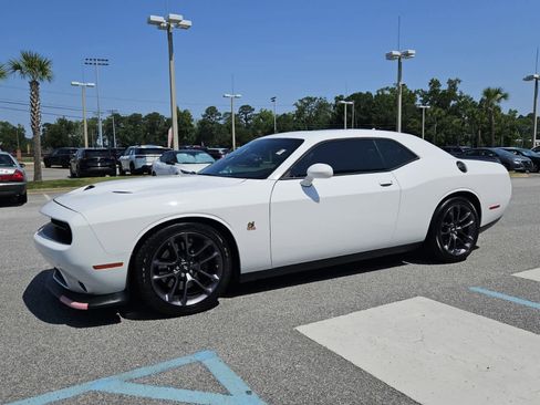 Used 2023 Dodge Challenger R/T Scat Pack w/ Plus Package RWD image 2