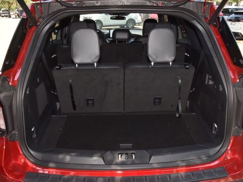 Certified 2025 Ford Explorer ST-Line RWD image 36