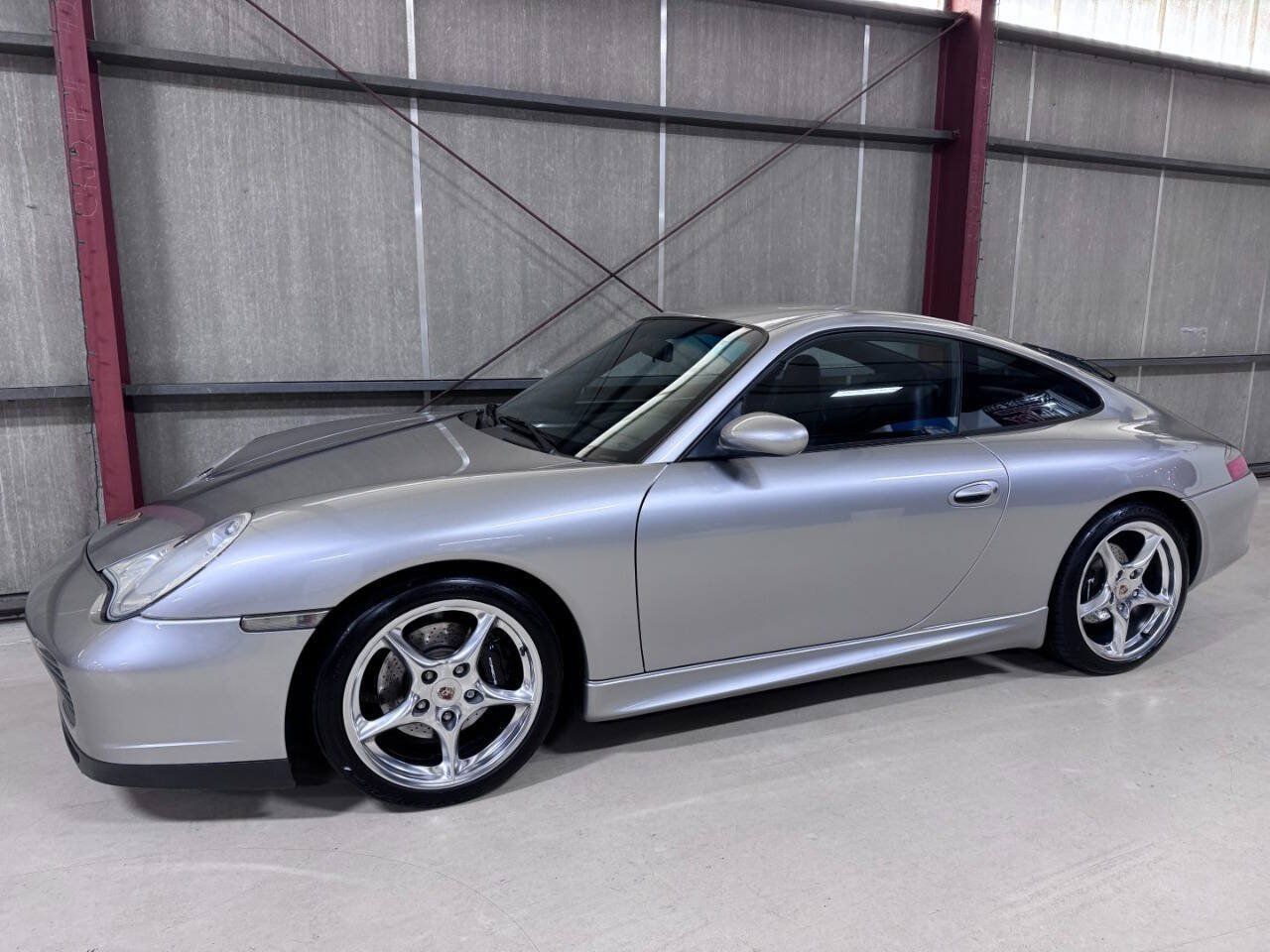 Used 2004 Porsche 911 40th Anniversary RWD image 4