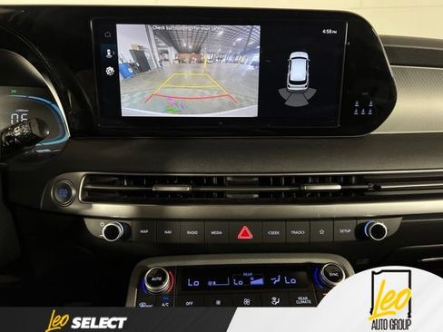 Used 2025 Hyundai Palisade SEL AWD/4WD image 23