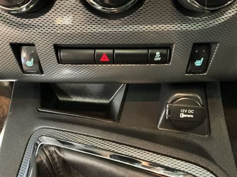 Used 2013 Dodge Challenger R/T RWD image 19