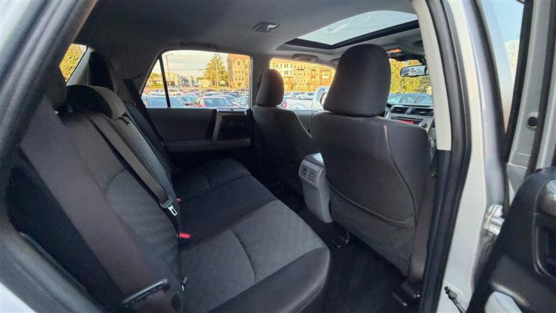 Used 2011 Toyota 4Runner Trail AWD/4WD image 11